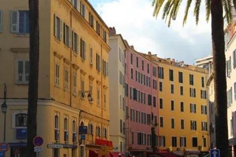 U Nidu - A Ajaccio, Magnifique Appartement 4 Couchages Vue Mer Ajaccio  Ngoại thất bức ảnh